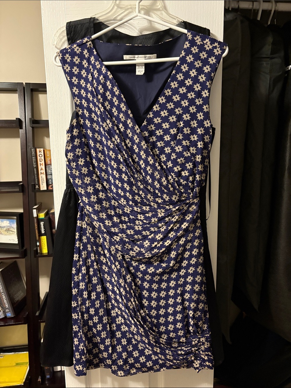 Diane Von Furstenberg Navy and Cream Star-Print Wrap Mini Dress